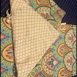 Jessica Simpson Twin bedspread/sham